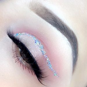 Meet your Posher, Mayelian